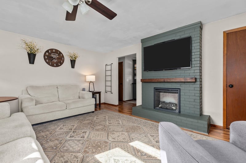 1031 Roberts Ave, Appleton, WI 54914-2620