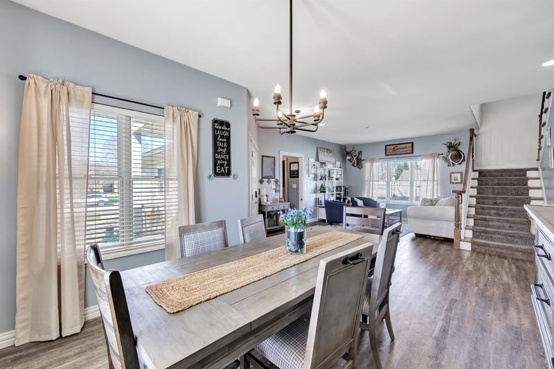 1566 Belle Plane Cir, Green Bay, WI 54313-3213