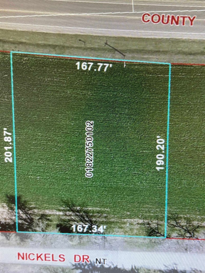 Nickels Dr #2, Oshkosh, WI 54904