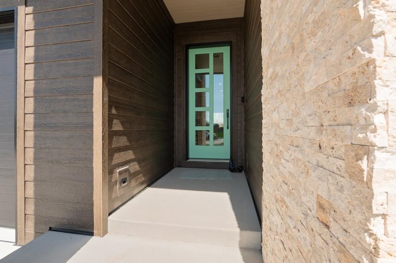 2929 Creekwood Dr, Green Bay, WI 54311