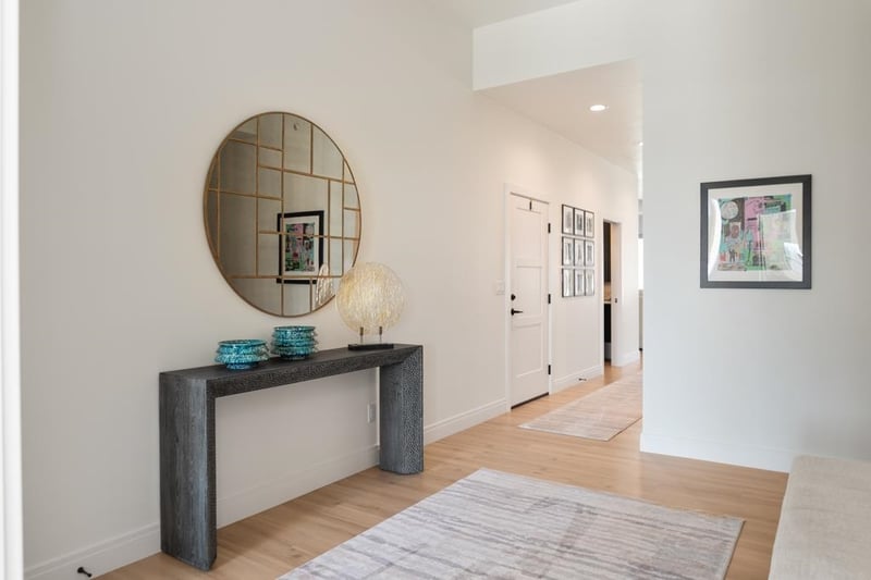 2929 Creekwood Dr, Green Bay, WI 54311