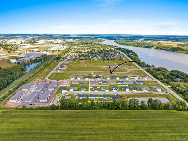 335 Brookline Ave, De Pere, WI 54115