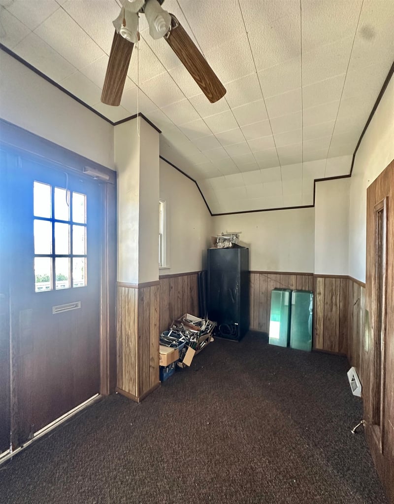 602 3rd St, Algoma, WI 54201