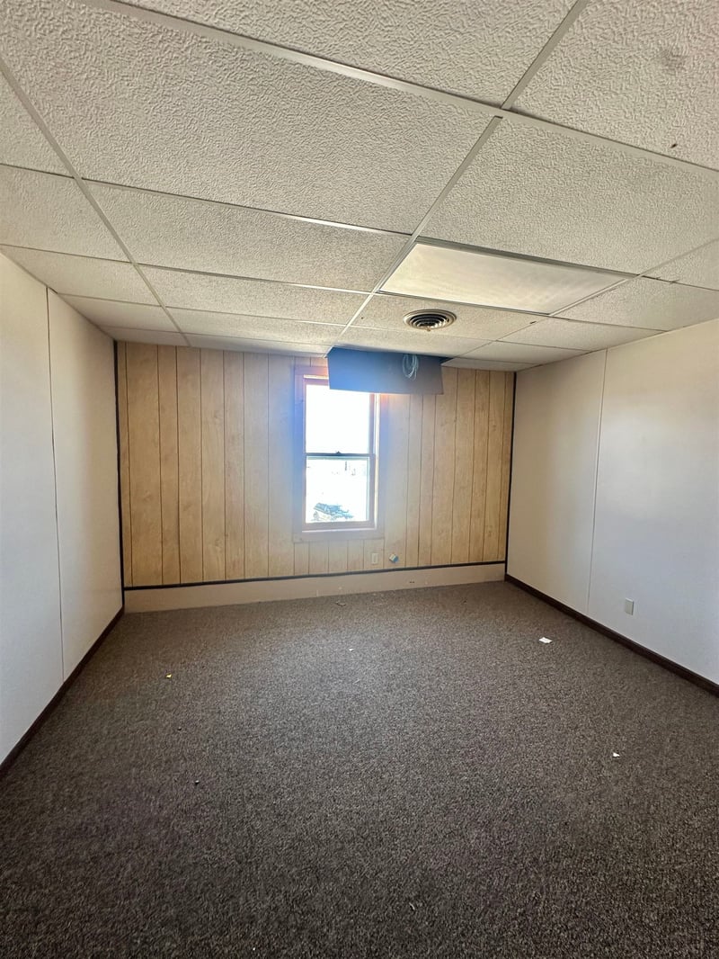 602 3rd St, Algoma, WI 54201
