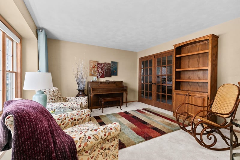 2611 Nicholas St, Appleton, WI 54914