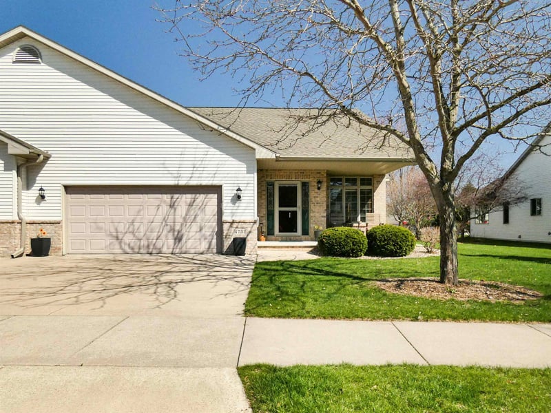 4732 Fallview Ln #1701, Appleton, WI 54913-8077