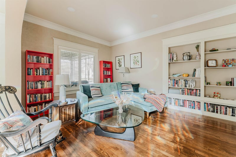 1021 Washington Ave, Oshkosh, WI 54901-5353