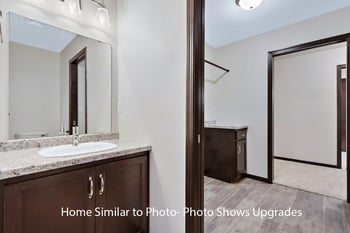 1739 Betty Jean Ln, Green Bay, WI 54313-0000