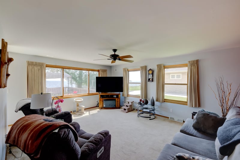 28 Lake St, Oshkosh, WI 54901-5441