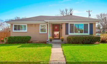 1295 Hickory Hill Dr, Green Bay, WI 54304