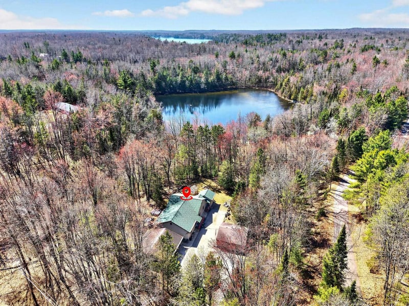 16503 Thelen Rd, Mountain, WI 54149