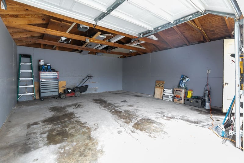 438 Baird St, Green Bay, WI 54301