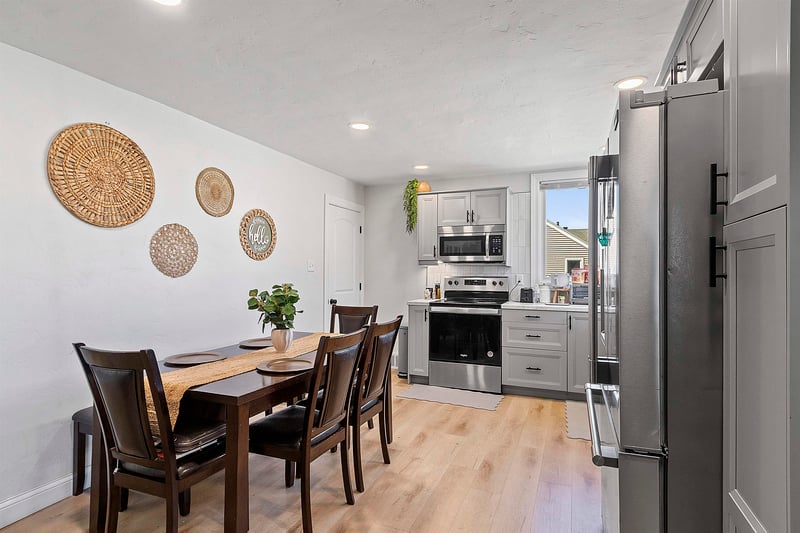 162 Bader St, Green Bay, WI 54302