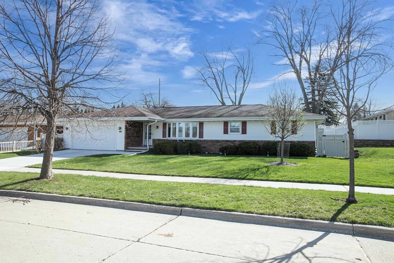 1508 Eugene St, Appleton, WI 54914