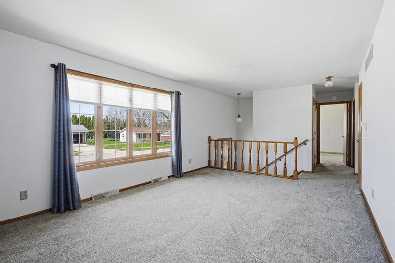 722 Diane St, Chilton, WI 53014