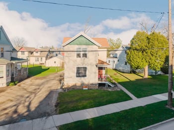 846 Elmwood Ave, Oshkosh, WI 54901-3535