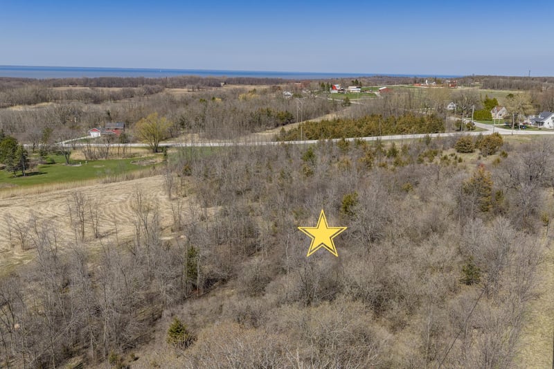 Fischer Rd #1, Green Bay, WI 54311