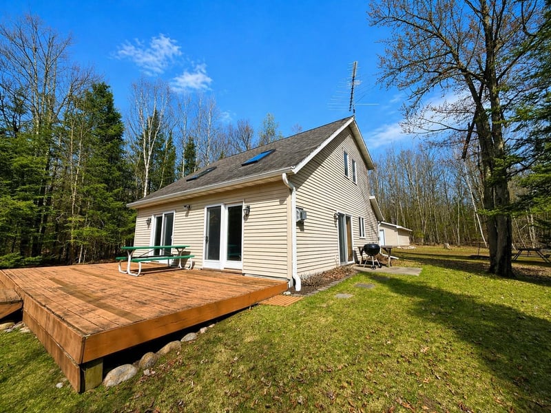 14809 Mccabe Rd, Lakewood, WI 54138