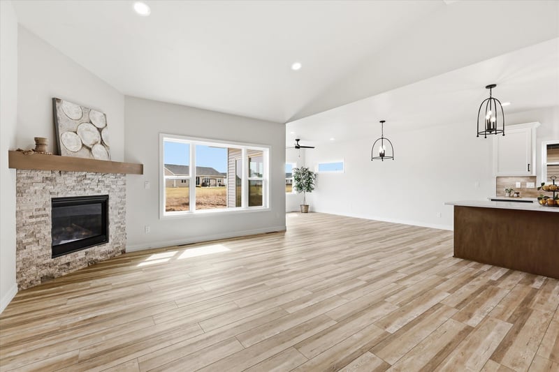 1272 Autumn Field Ln, De Pere, WI 54115