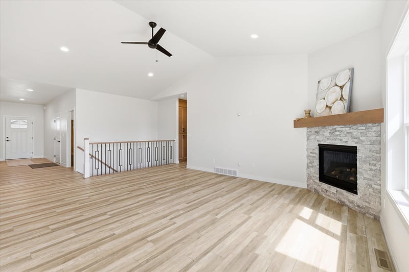 1272 Autumn Field Ln, De Pere, WI 54115