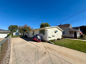 742 5th Ave, Oshkosh, WI 54902