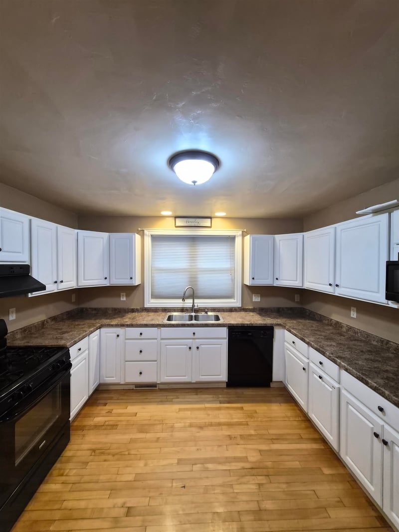 600 Mather St, Green Bay, WI 54303