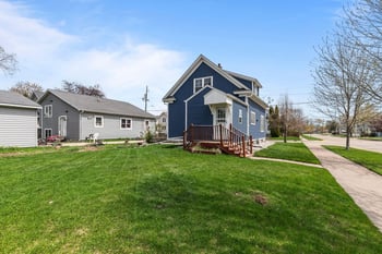 1401 Walnut St, Oshkosh, WI 54901