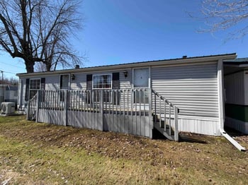 W5418 Sandy Dr, Shawano, WI 54166