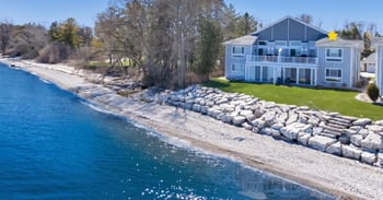 2622 Lake St, Algoma, WI 54201