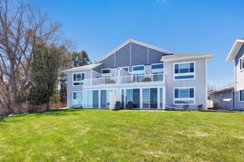 2622 Lake St, Algoma, WI 54201