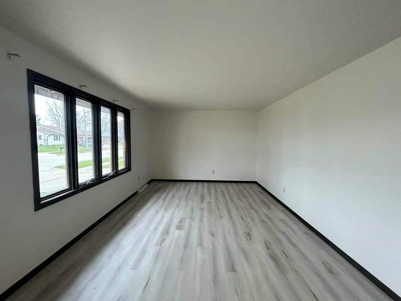 1220 Roeland Ave, Appleton, WI 54915