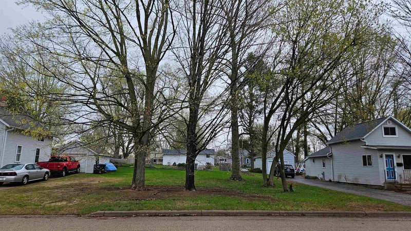 Weed St #5, Shawano, WI 54166