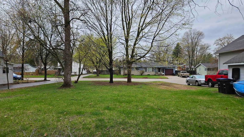 Weed St #5, Shawano, WI 54166