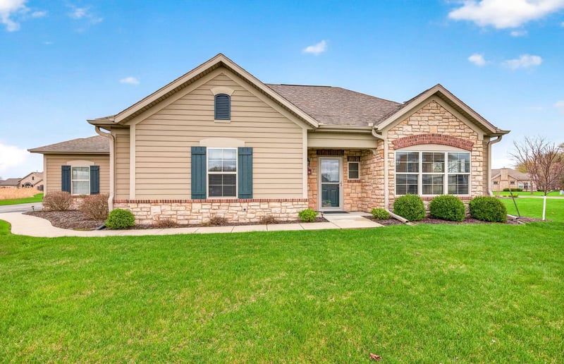 2104 Milestone Dr, Appleton, WI 54913-6731