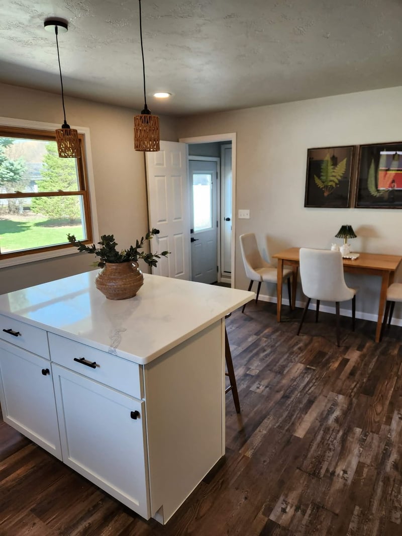 319 Midpark Dr, Appleton, WI 54915