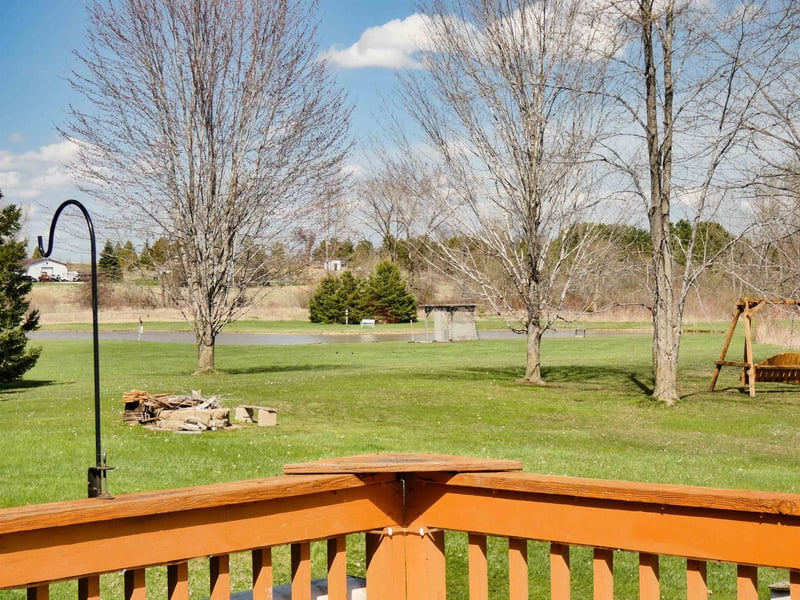 N6604 Ballard Rd, Seymour, WI 54165