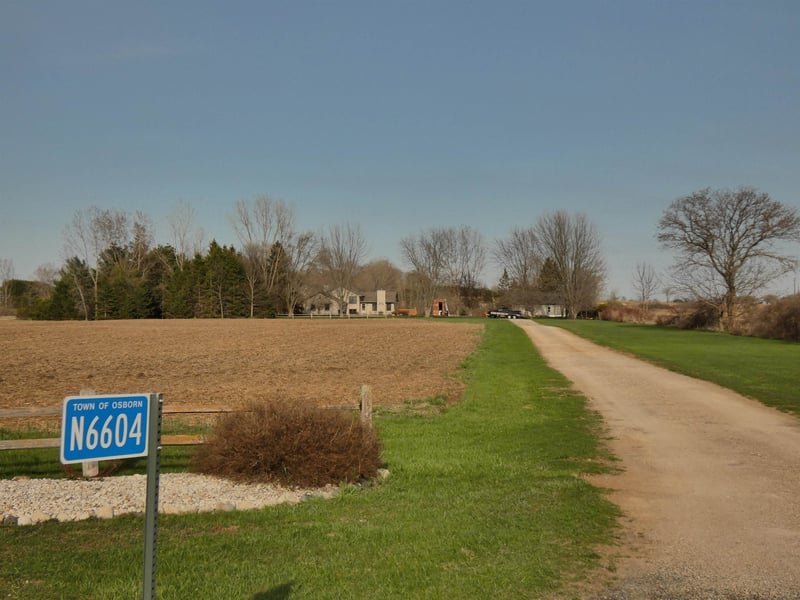 N6604 Ballard Rd, Seymour, WI 54165