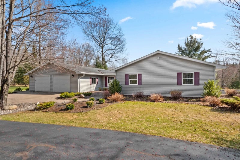 17350 Lake John Rd, Lakewood, WI 54138
