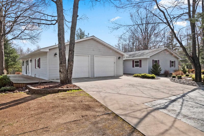17350 Lake John Rd, Lakewood, WI 54138