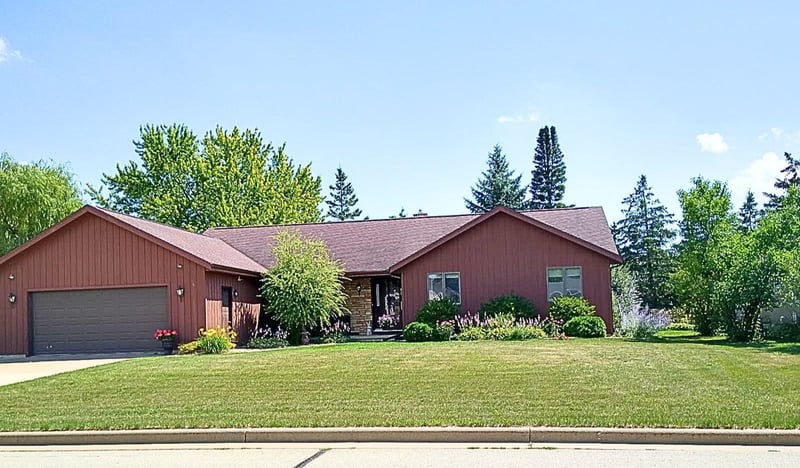 4715 Periwinkle Ct, Appleton, WI 54914