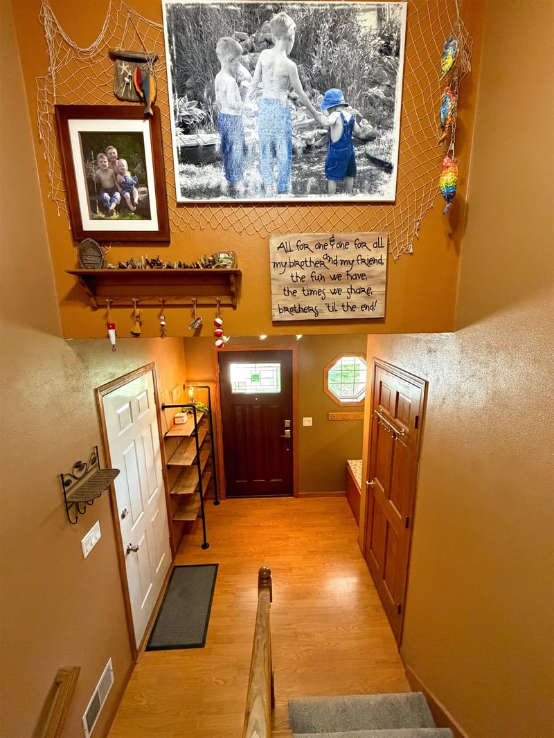 90 Rolling Green Cir, Oshkosh, WI 54904-6554