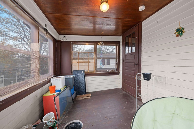 1235 Chicago St, Green Bay, WI 54301-3835