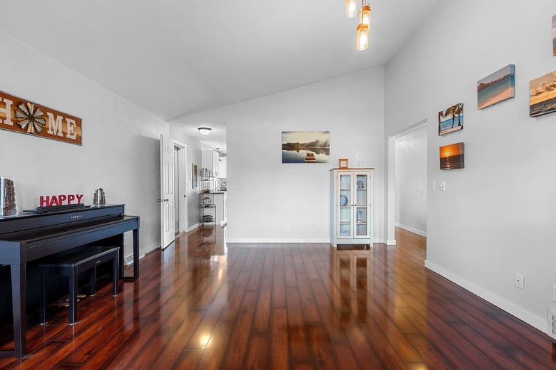 W2281 Blarney Ct, Freedom, WI 54130