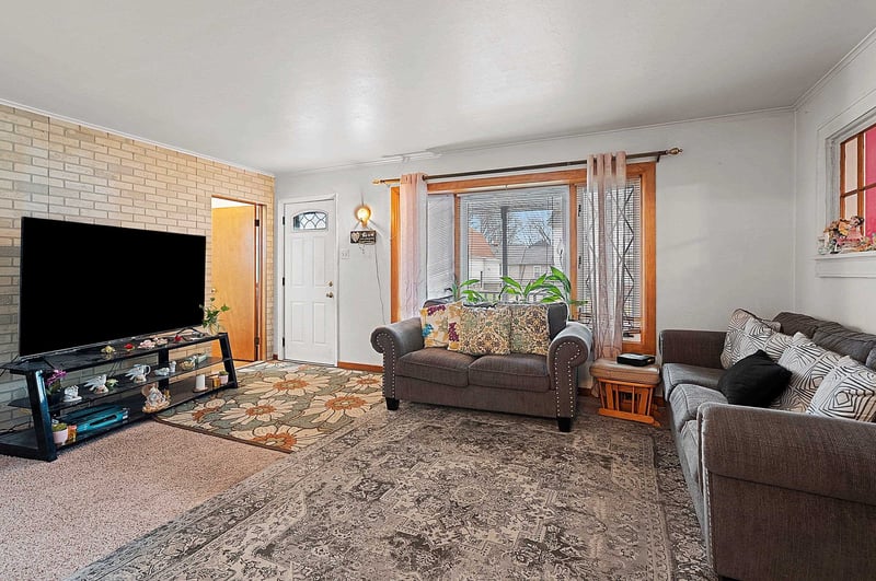 806 11th Ave, Green Bay, WI 54304