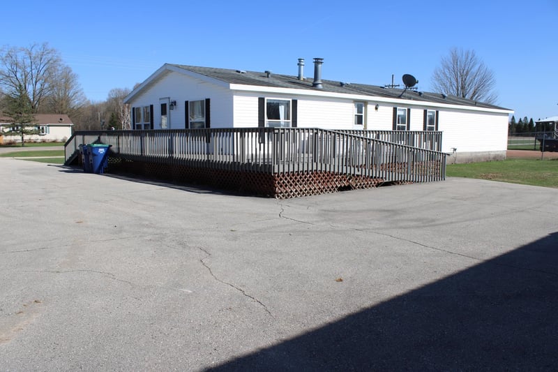 104 Almon St, Bowler, WI 54416