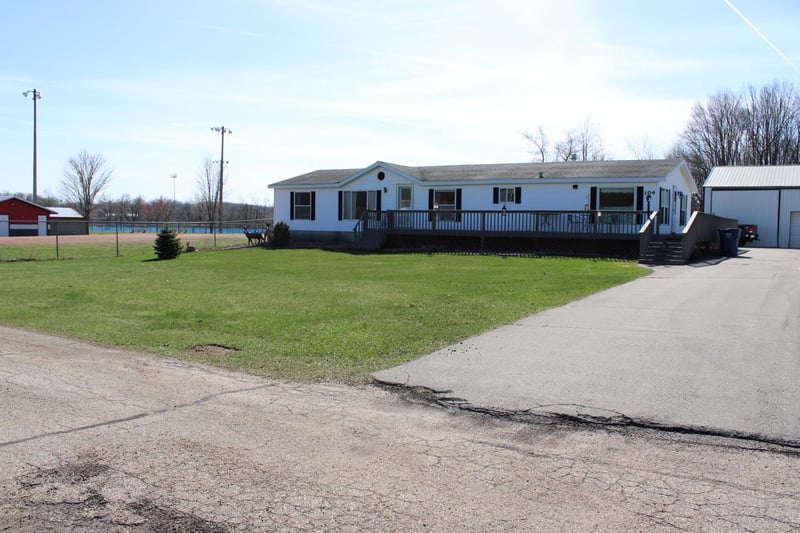 104 Almon St, Bowler, WI 54416
