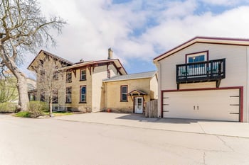 143 Church Ave, Oshkosh, WI 54901