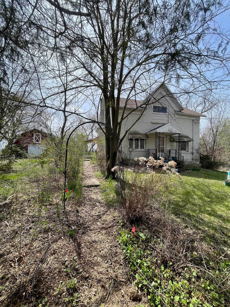 W2445 Main St, Bonduel, WI 54107