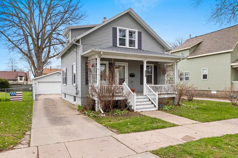 315 14th Ave, Green Bay, WI 54303-1731