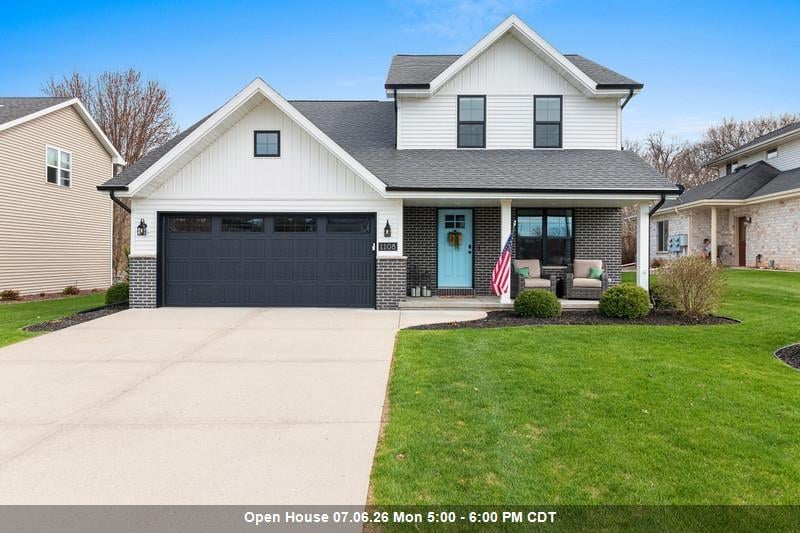 1108 Heyerdahl Hts, Hobart, WI 54155